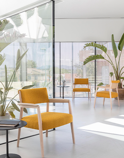 RIZO Armchair